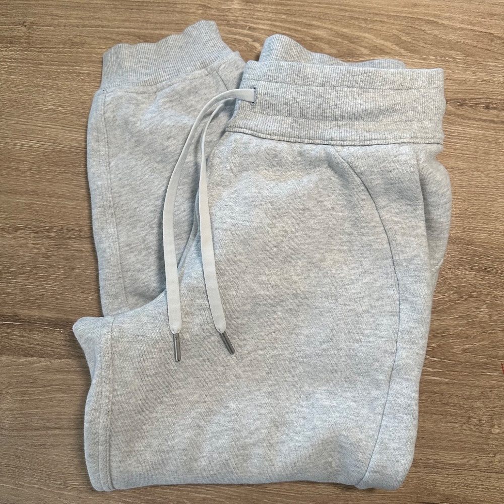 Scuba HR High Rise Cropped Jogger Heathered Core Ultra Light Size 4